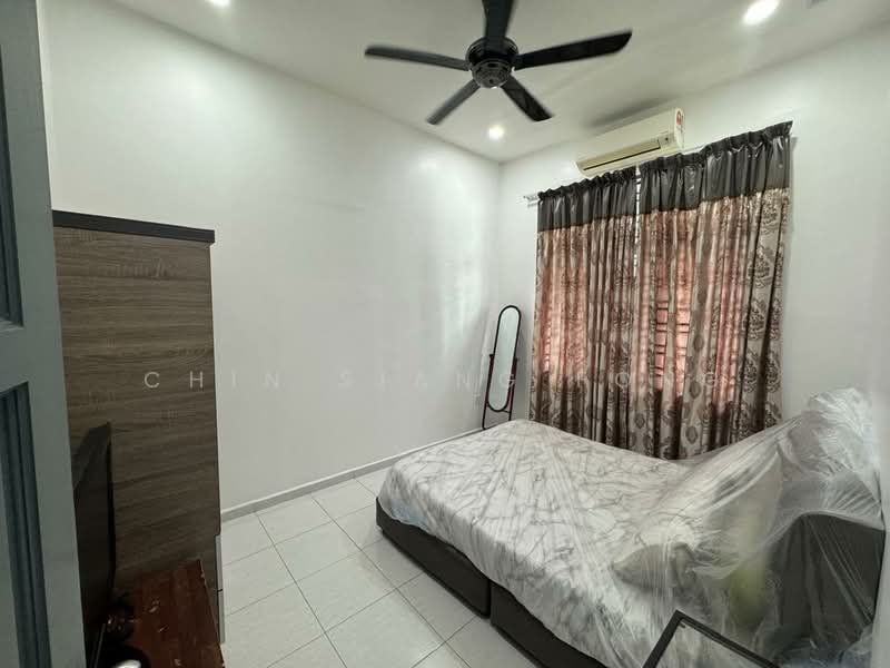 1-storey Terraced House for Rent in Taman Permatang Pasir Perdana (Alai) - Chin Siang Fong - Bedroom - PropertyGuru.com.my