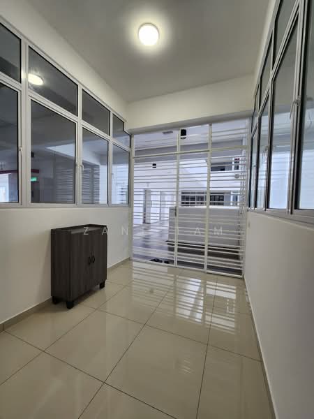 Kondominium untuk Disewa di Artis 3 Residence - Zane Tam - Corridor - PropertyGuru.com.my