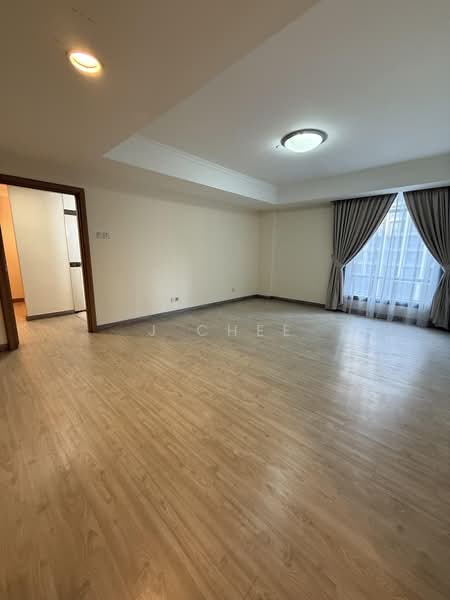 Service Residence for Sale at 3 Kia Peng - J Chee - Living Room - PropertyGuru.com.my