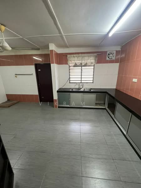 2-storey Terraced House for Sale in Taman Gembira (Klang) - Vikram . - Kitchen - PropertyGuru.com.my