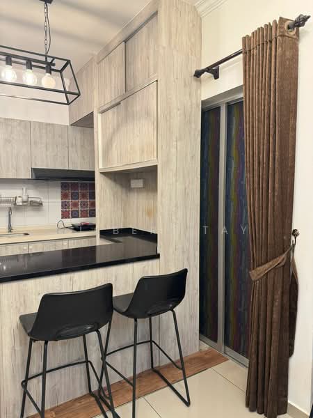 Kondominium untuk Disewa di The Edge Residence - Gilbert Tay - Kitchen - PropertyGuru.com.my
