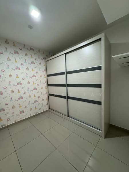 Kondominium untuk Disewa di The Edge Residence - Gilbert Tay - Bedroom - PropertyGuru.com.my