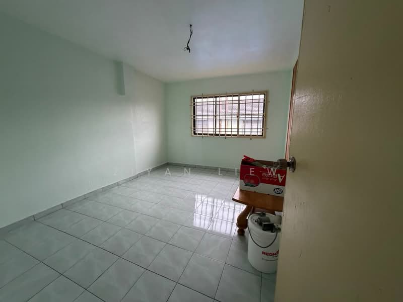 2-storey Terraced House for Sale in Bandar Baru Permas Jaya (Permas Jaya) - Ziyan Liew - Interior - PropertyGuru.com.my