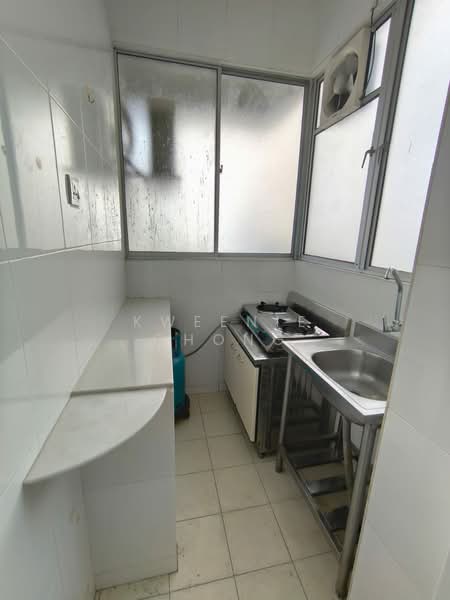 Kondominium untuk Dijual di Awana Puri - Kweenie Chong - Kitchen - PropertyGuru.com.my