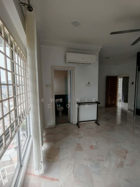 Condominium for Sale at Awana Puri - Kweenie Chong - Bathroom - PropertyGuru.com.my