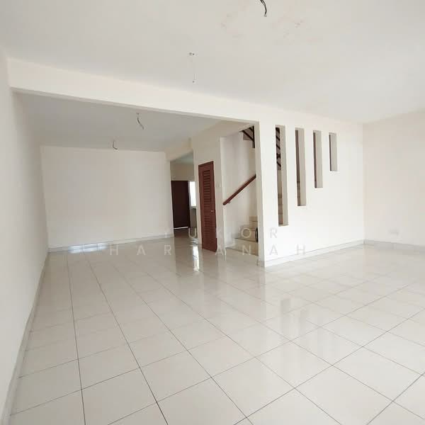 2-storey Terraced House for Sale in Rawang (Selangor) - Syukor Hartanah - Living Room - PropertyGuru.com.my