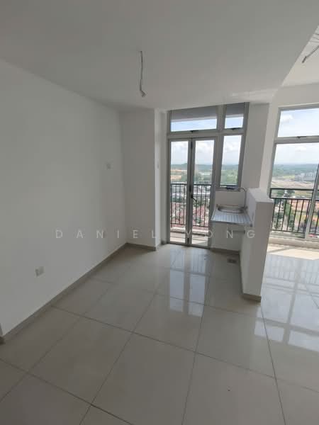 Servis Apartment untuk Dijual di Midas @ Seri Alam - Daniel Yong - Balcony - PropertyGuru.com.my