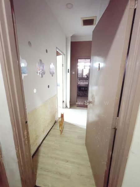Pejabat untuk Dijual di Cheras (Selangor) - Simon Yeow - Corridor - PropertyGuru.com.my