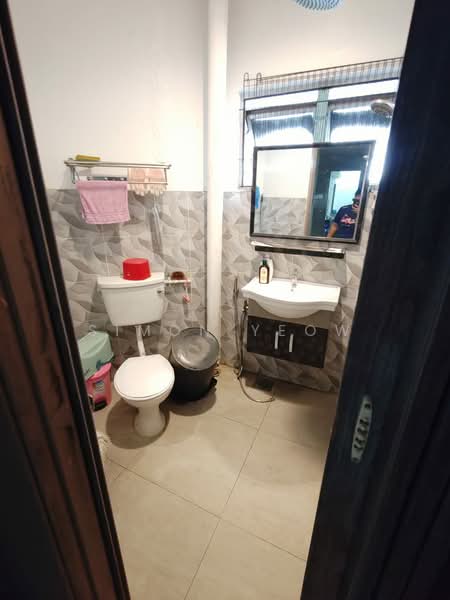 Pejabat untuk Dijual di Cheras (Selangor) - Simon Yeow - Bathroom - PropertyGuru.com.my