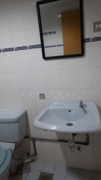 Condominium for Rent at Menara Megah - Sun Swee Ching - Bathroom - PropertyGuru.com.my