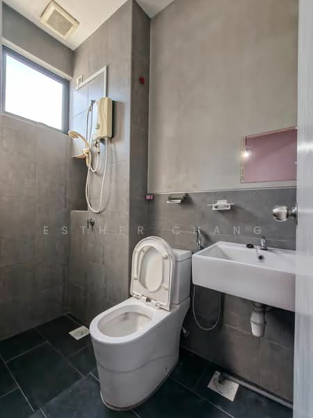 Rumah Teres 2 Tingkat untuk Dijual di Bandar Pulai Jaya (Kulai) - Esther Chang - Bathroom - PropertyGuru.com.my