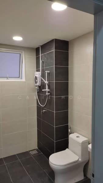 Service Residence for Sale at Pinnacle Sri Petaling - Camie Hoo - Bathroom - PropertyGuru.com.my