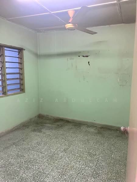 1-storey Terraced House for Sale in SS 5A, Taman Seaport (Petaling Jaya) - Aziz Abdullah - PropertyGuru.com.my