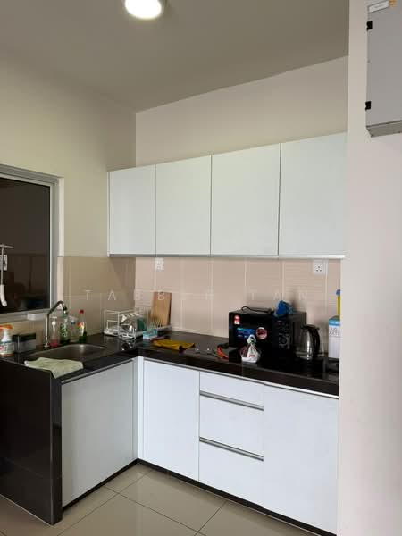 Service Residence for Rent at Maxim Residences - Tabber Tan - Kitchen - PropertyGuru.com.my