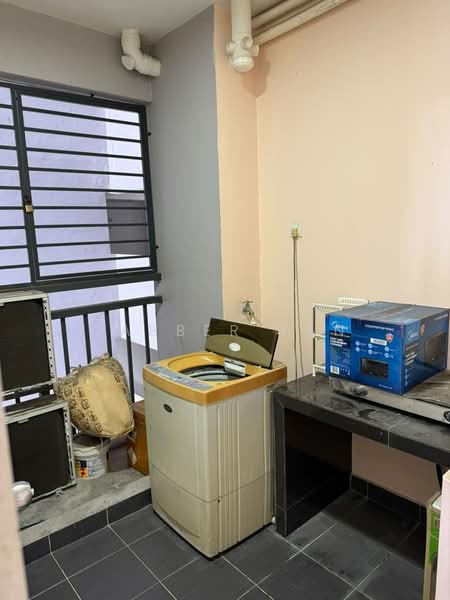 Service Residence for Rent at Maxim Residences - Tabber Tan - Balcony - PropertyGuru.com.my