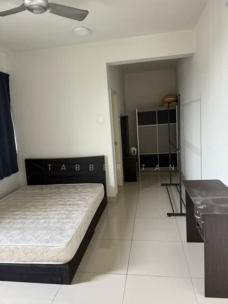 Service Residence for Rent at Maxim Residences - Tabber Tan - Bedroom - PropertyGuru.com.my