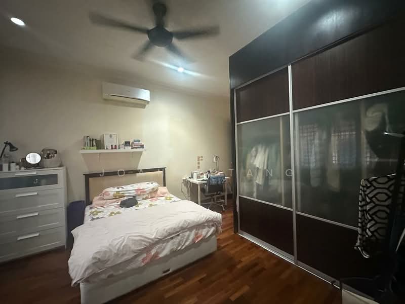 Rumah Teres untuk Dijual di Alam Damai (Cheras) - Joanne Tang - Bedroom - PropertyGuru.com.my