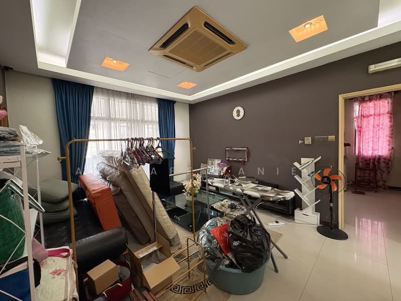Bungalow for Sale in Subang Bestari (Shah Alam) - Ashraff Daniel - PropertyGuru.com.my