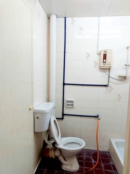 Apartment for Rent at Midlands Court - Kim Tan - Bathroom - PropertyGuru.com.my