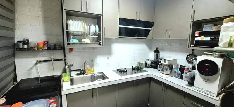 Condominium for Sale at Villa Condominium - Jerry So - Kitchen - PropertyGuru.com.my