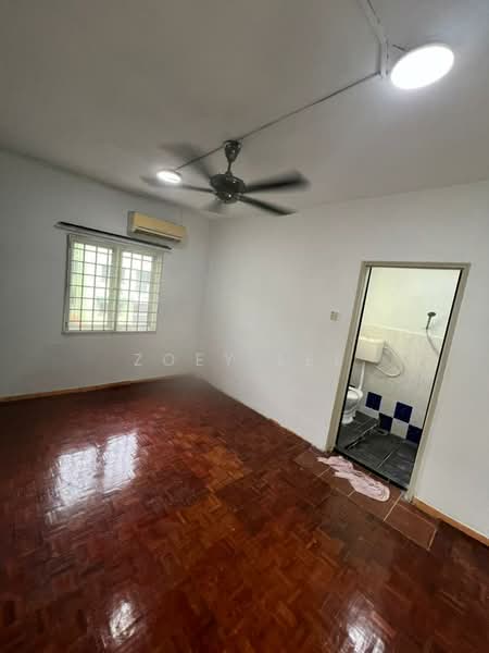 Pangsapuri untuk Dijual di Lily & Jasmine Apartment - Zoey Lee - Interior - PropertyGuru.com.my