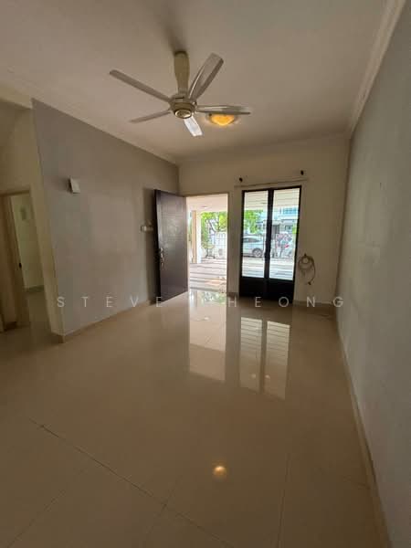 Rumah Teres 2 Tingkat untuk Disewa di Bandar Kinrara (Selangor) - Steve Cheong - Living Room - PropertyGuru.com.my