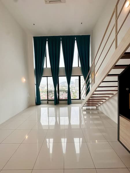 Servis Apartment untuk Dijual di Sunrise Gurney - Allen Yeoh - Living Room - PropertyGuru.com.my