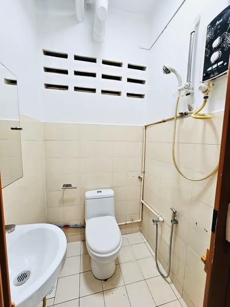 Apartment for Sale at Pangsapuri Angsana - Muhammad Zhariff Nasharudin - PropertyGuru.com.my