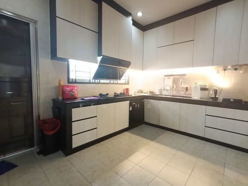 Rumah Berkembar untuk Dijual di Ulu Tiram (Johor) - Ken Chai - PropertyGuru.com.my