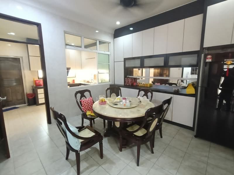 Rumah Berkembar untuk Dijual di Ulu Tiram (Johor) - Ken Chai - PropertyGuru.com.my