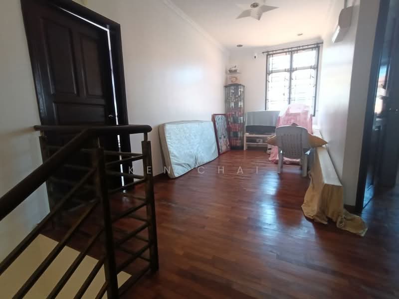 Rumah Berkembar untuk Dijual di Ulu Tiram (Johor) - Ken Chai - PropertyGuru.com.my