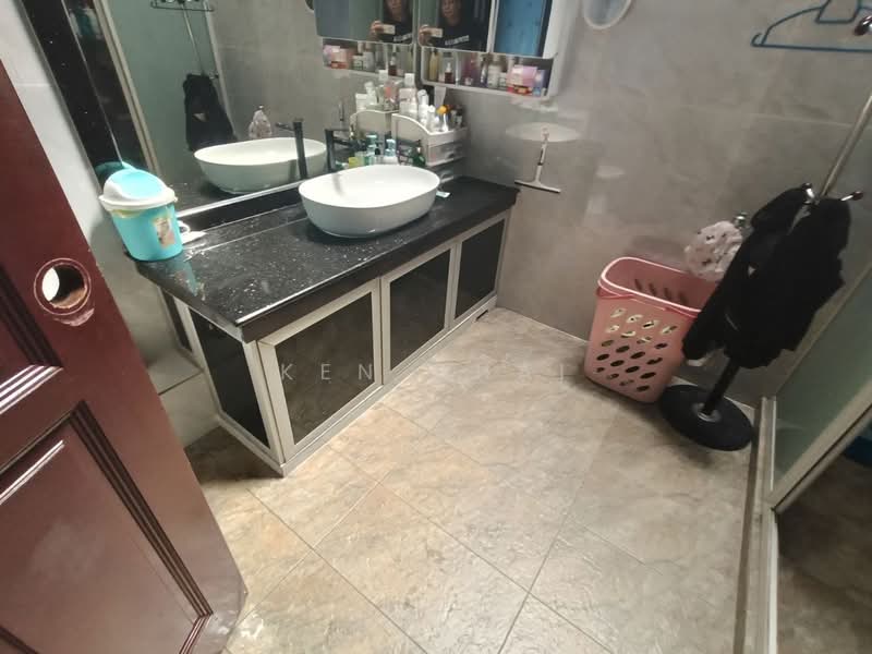 Rumah Berkembar untuk Dijual di Ulu Tiram (Johor) - Ken Chai - PropertyGuru.com.my