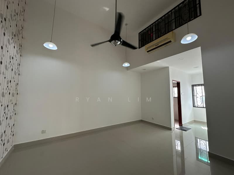Semi-Detached House for Sale in Cheras (Kuala Lumpur) - Ryan Lim - Bedroom 2 - PropertyGuru.com.my