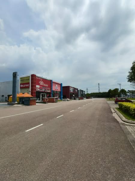 Semi-D Factory for Sale in Pasir Gudang (Johor) - Zoey Lee - Exterior - PropertyGuru.com.my