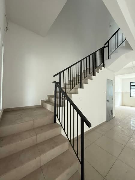 Rumah Teres 2 Tingkat untuk Dijual di Bandar Putra (Kulai) - Yucong . - Interior - PropertyGuru.com.my