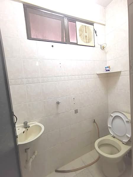 Pangsapuri untuk Disewa di Taman Sri Angsana - Kenny Ooi - Bathroom - PropertyGuru.com.my