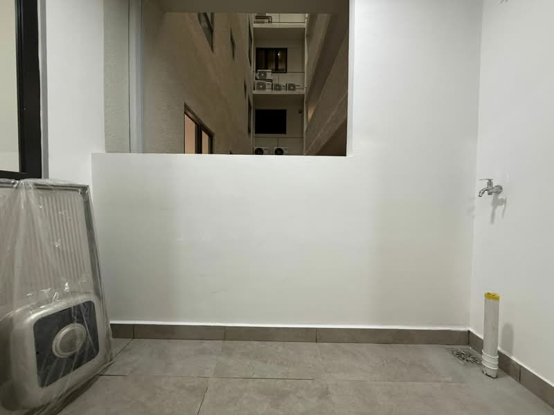 Service Residence for Sale at M Oscar - Jane Yap - Exterior - PropertyGuru.com.my