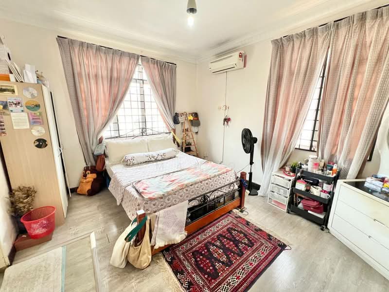 Semi-Detached House for Sale in Ukay Perdana (Ulu Kelang) - Hazeman Omar - Bedroom - PropertyGuru.com.my
