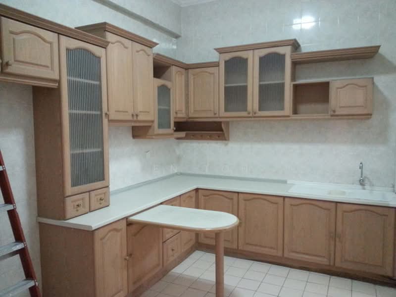 Apartment for Sale at Pangsapuri Putra Indah - Ken Toh - Kitchen - PropertyGuru.com.my