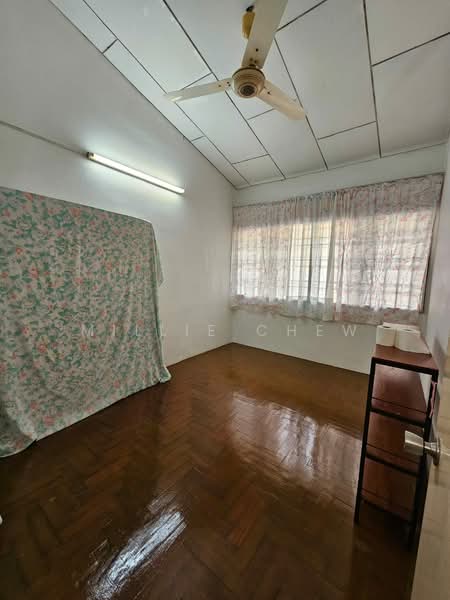 Rumah Teres 2 Tingkat untuk Dijual di Island Park (Jelutong) - Millie Chew - Interior - PropertyGuru.com.my