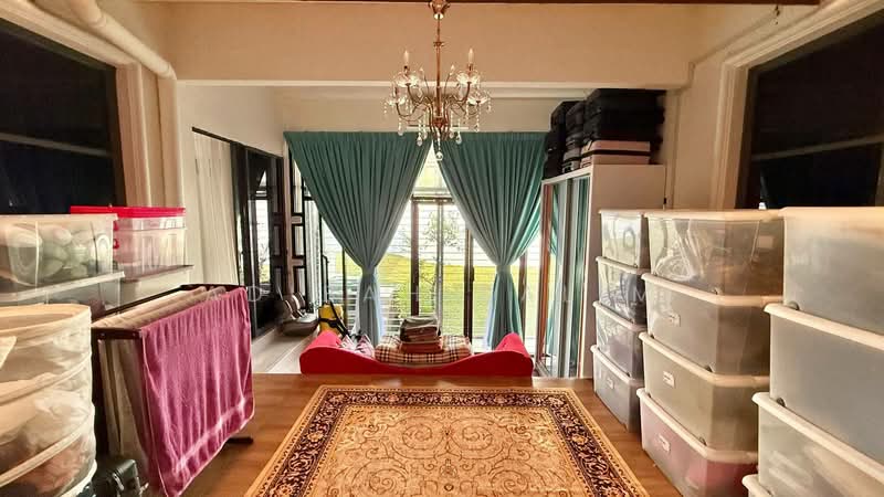 Rumah Banglo untuk Dijual di Kajang (Selangor) - Adibah Salim - Living Room - PropertyGuru.com.my