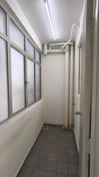Condominium for Rent at Scott Towers @ Larkin JB - UV Teh - Interior - PropertyGuru.com.my