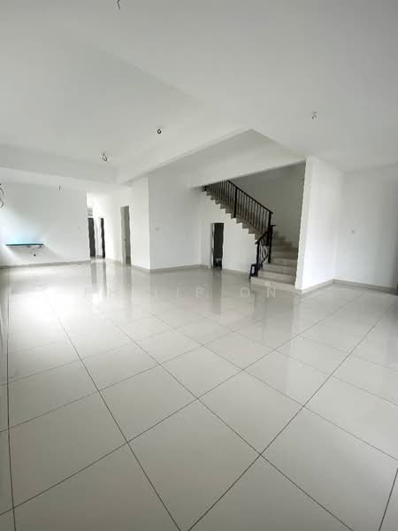 Rumah Berkembar untuk Dijual di Raja Uda (Butterworth) - Philip Ong - Living Room - PropertyGuru.com.my