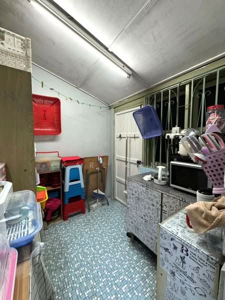 Rumah Teres 1 Tingkat untuk Dijual di Taman Sri Skudai (Skudai) - Karl Lim - Kitchen - PropertyGuru.com.my