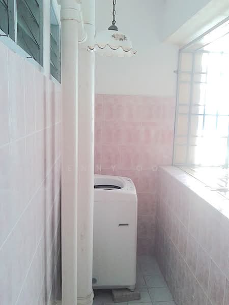 Pangsapuri untuk Disewa di Taman Pekaka Block 31 - Kenny Ooi - Balcony - PropertyGuru.com.my