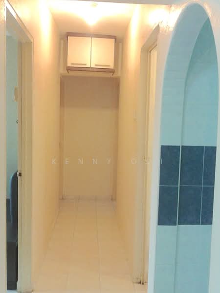Pangsapuri untuk Disewa di Taman Pekaka Block 31 - Kenny Ooi - Corridor - PropertyGuru.com.my