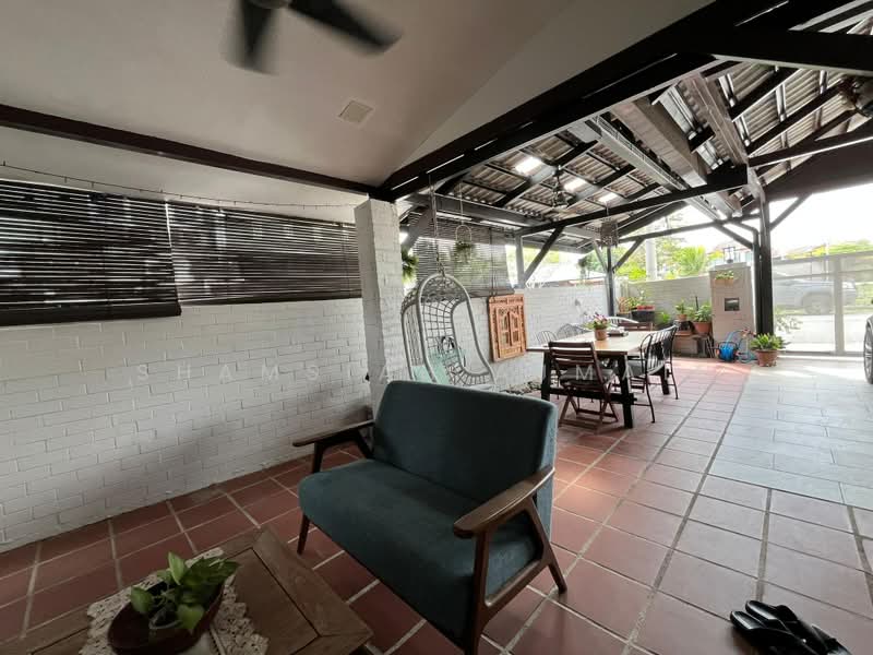 2-storey Terraced House for Sale in Taman Putra Perdana (Puchong) - SHAMSIAH AJMAIN - Living Room - PropertyGuru.com.my