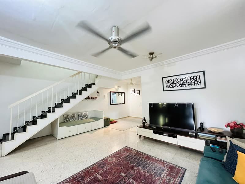 2-storey Terraced House for Sale in Taman Putra Perdana (Puchong) - SHAMSIAH AJMAIN - Living Room - PropertyGuru.com.my