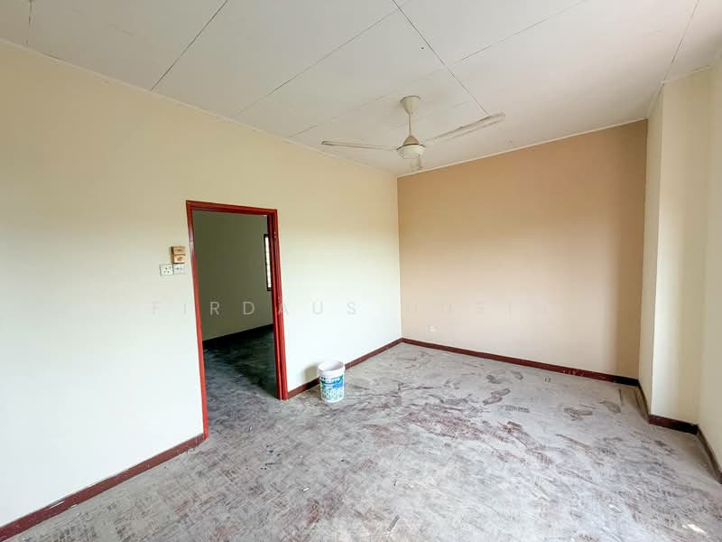 Rumah Teres untuk Dijual di Alam Damai (Cheras) - Firdaus Husin - Interior - PropertyGuru.com.my