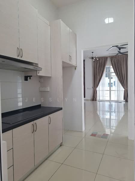 Rumah Teres 2 Tingkat untuk Dijual di Eco Majestic (Semenyih) - Jesslyn Lee - Kitchen - PropertyGuru.com.my